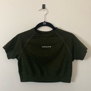 Alphalete Amplify Seamless Crop Tee (M)